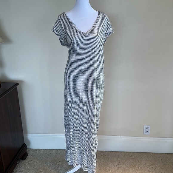 Anthropologie Cloth & Stone Riley Maxi Dress Short Sleeve - Picture 3 of 10